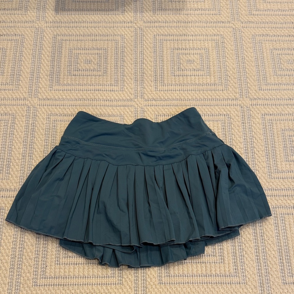 Goldhinge tennis skirt